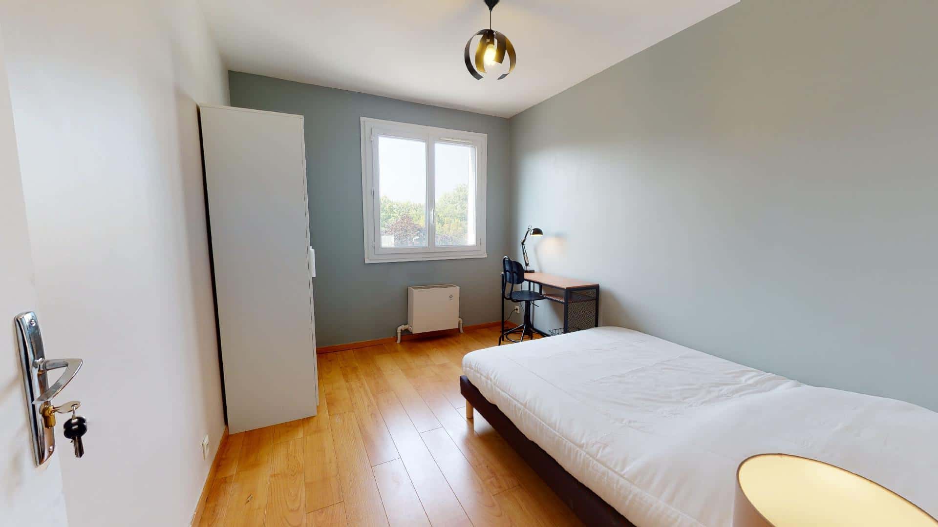 Room In Rue Du Rhône, Lyon For 78 M² With 4 Bedrooms - 1