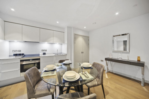 Elephant Central- Raglan House - Gallery - 7