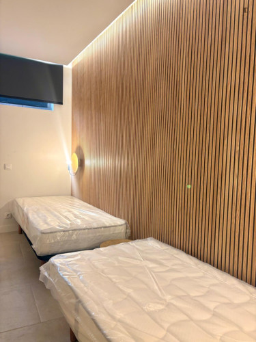 Charming 3-bedroom flat - Gallery - 14