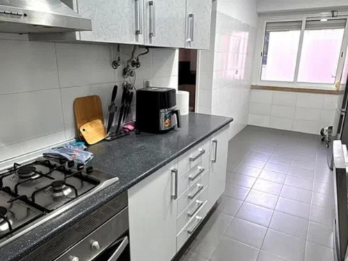 Exclusive Double Bedroom close to University Autónoma de Lisboa - Gallery - 7