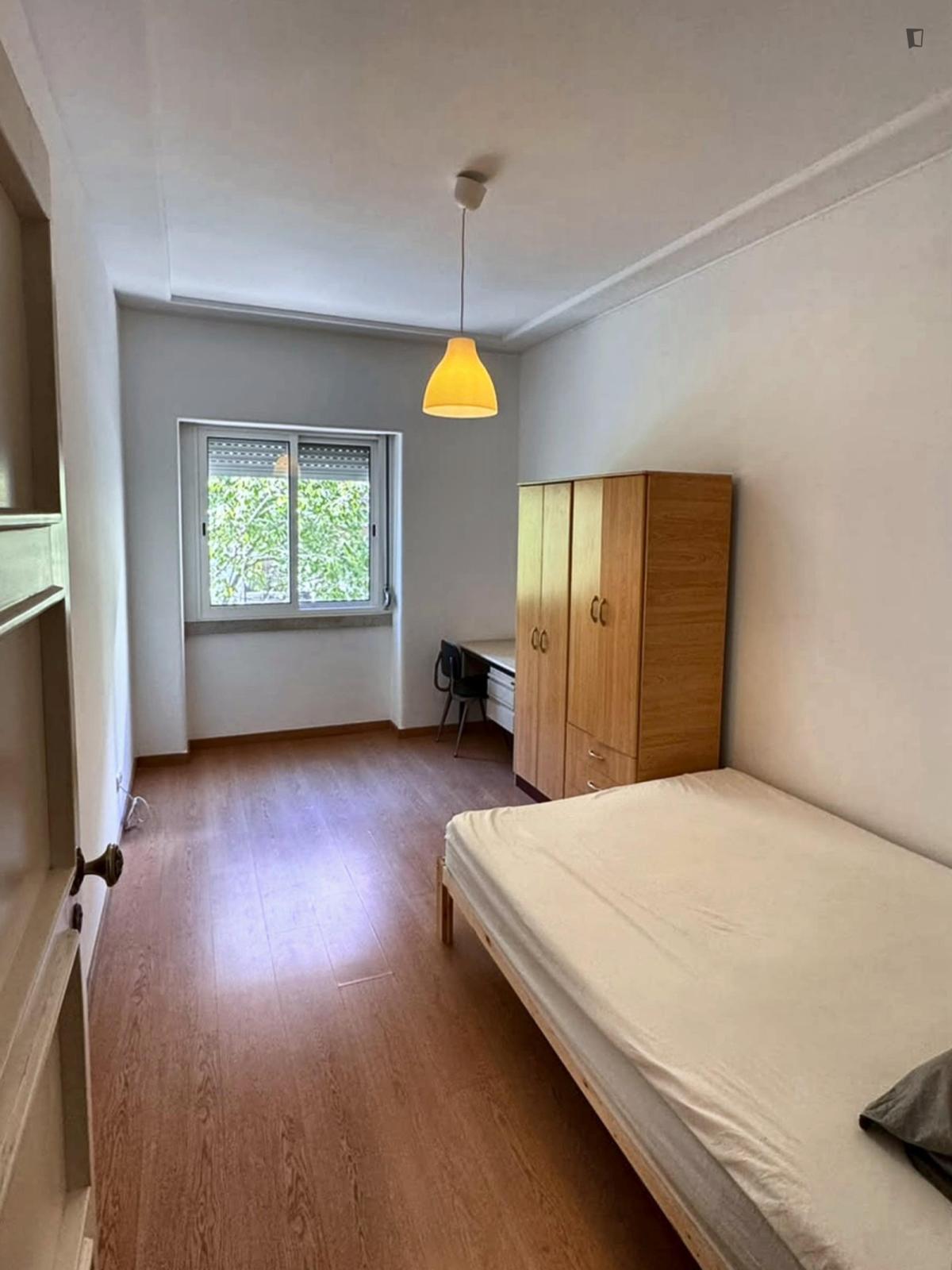 Exclusive Double Bedroom Close To University Autónoma De Lisboa - 11