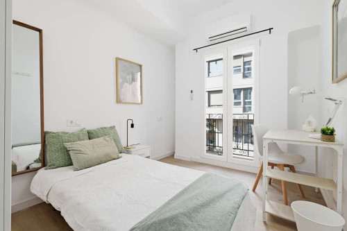 Habitación individual con balcón en el centro