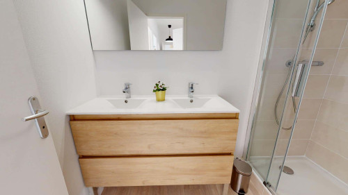 Room in Rue Delandine, Lyon for 98 m² with 6 bedrooms - Gallery - 8