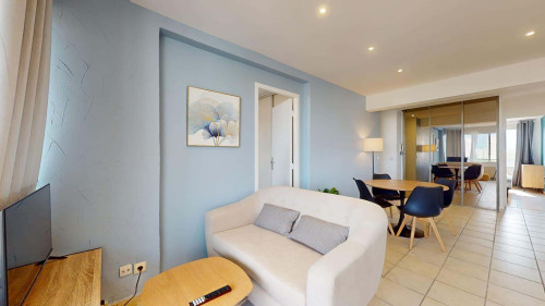 Room in Avenue Viviani, Lyon for 77 m² with 4 bedrooms - Gallery - 5