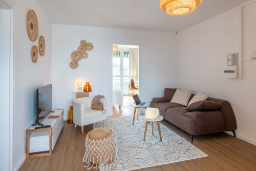 Room in Rue de Montagny, Lyon for 69 m² with 3 bedrooms - Gallery - 5