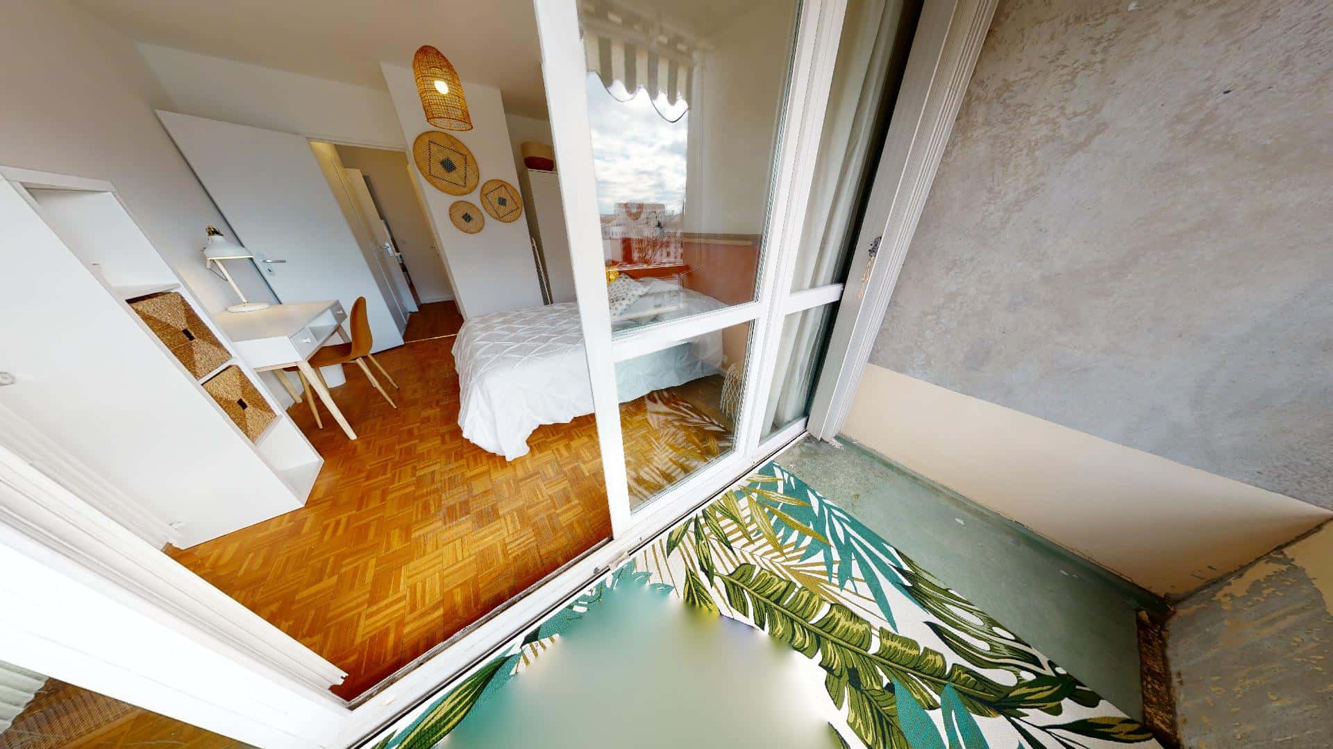Room In Rue De Montagny, Lyon For 69 M² With 3 Bedrooms - 1