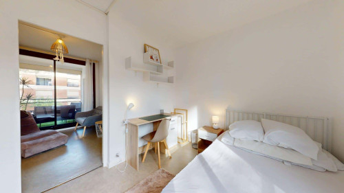 Room in Rue Vincent Van Gogh, Toulouse for 82 m² with 4 bedrooms - Gallery - 19