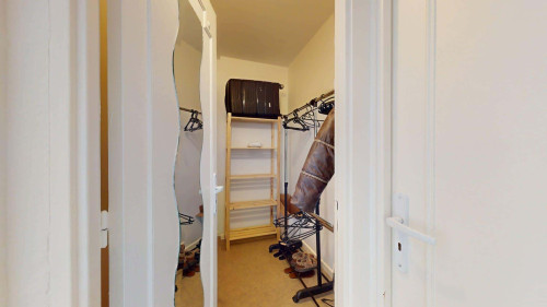 Room in Rue Vincent Van Gogh, Toulouse for 82 m² with 4 bedrooms - Gallery - 4