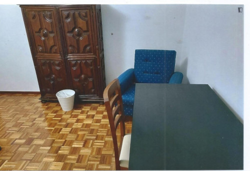 Comfy Double Bedroom close to Monsanto National Forest Park - Gallery - 5
