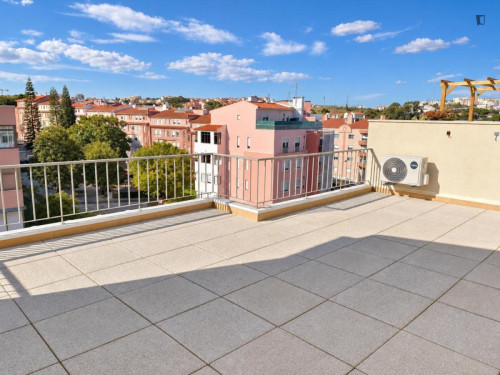 Luminous 2 Bedroom Apartment with a balcony close to Atlantic - University Higher Institution - Gallery - 9