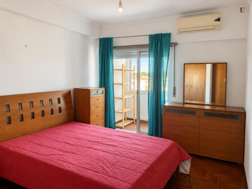Luminous 2 Bedroom Apartment with a balcony close to Atlantic - University Higher Institution