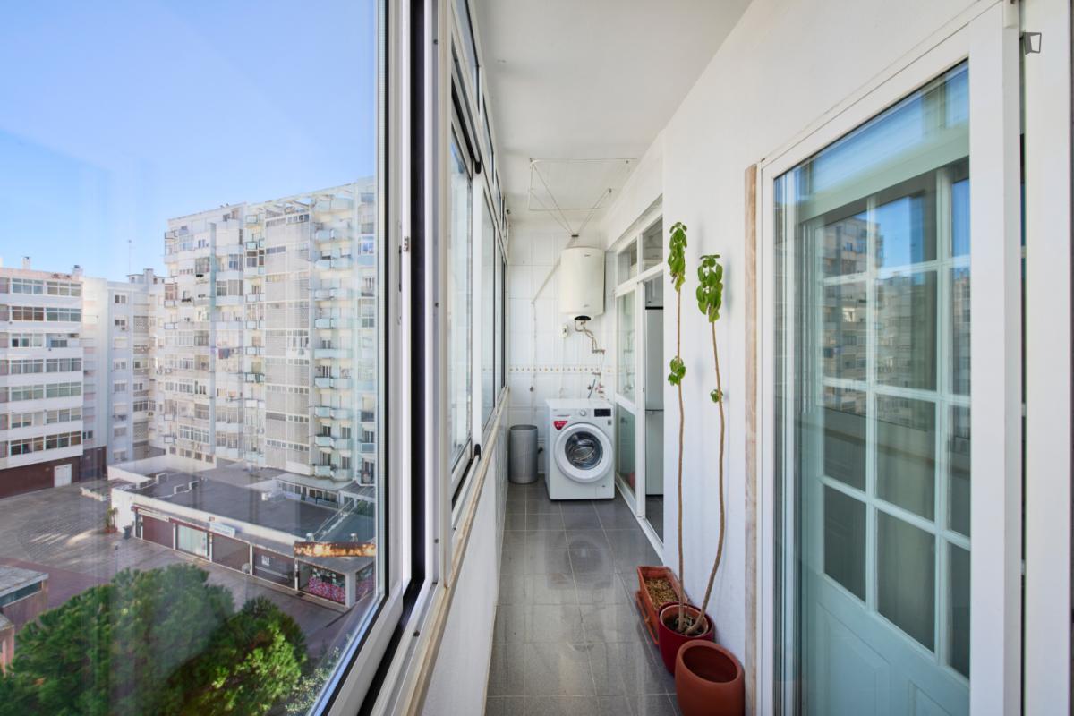 Inviting Single Bedroom With A Balcony, In Lumiar - 34
