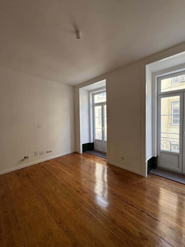 Apartment in Rua dos Correeiros, Lisboa for 74 m² with 2 bedrooms - Gallery - 25