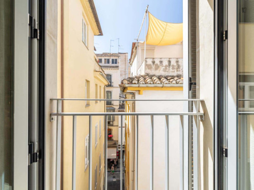 Apartment in Calle Piedra Santa, Granada for 30 m² with 1 bedroom - Gallery - 11