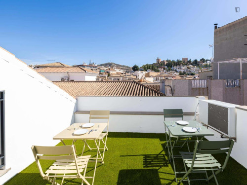 Apartment in Calle Piedra Santa, Granada for 30 m² with 1 bedroom - Gallery - 2