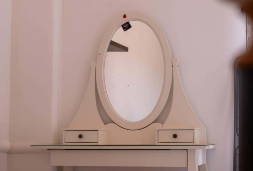 Room in Via dei Piccioni, Catania for 126 m² with 4 bedrooms