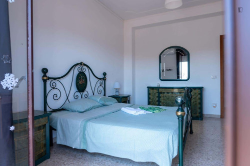 Room in Via dei Piccioni, Catania for 126 m² with 4 bedrooms - Gallery - 14