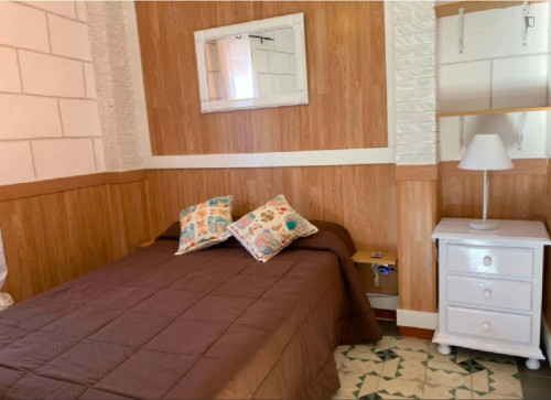 Apartment in Calle Gumiel de San Pedro, Granada for 50 m² with 2 bedrooms - Gallery - 4