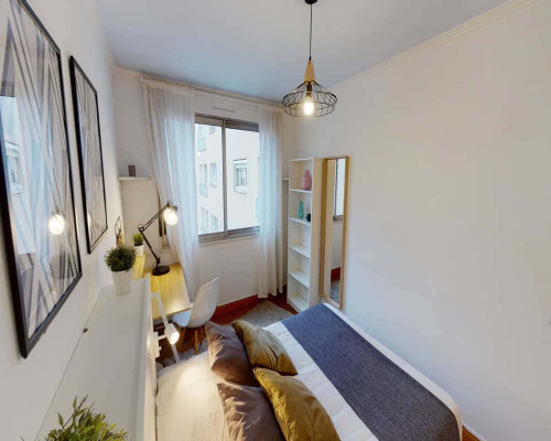Chambre dans le rue des Trois Pierres