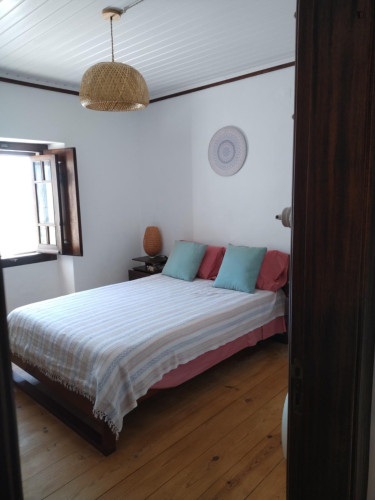 Traditional Portuguese Cottage w/ Terrace, 8 min Walk to Beach