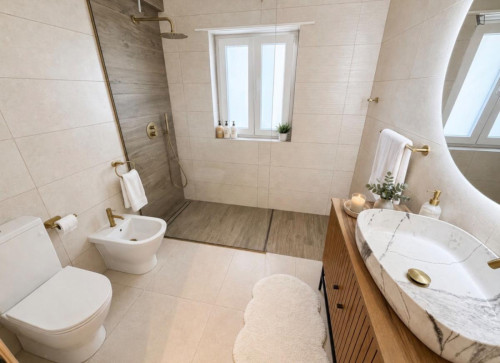 Caparica Beach House near Lisbon and Universities - Gallery - 7