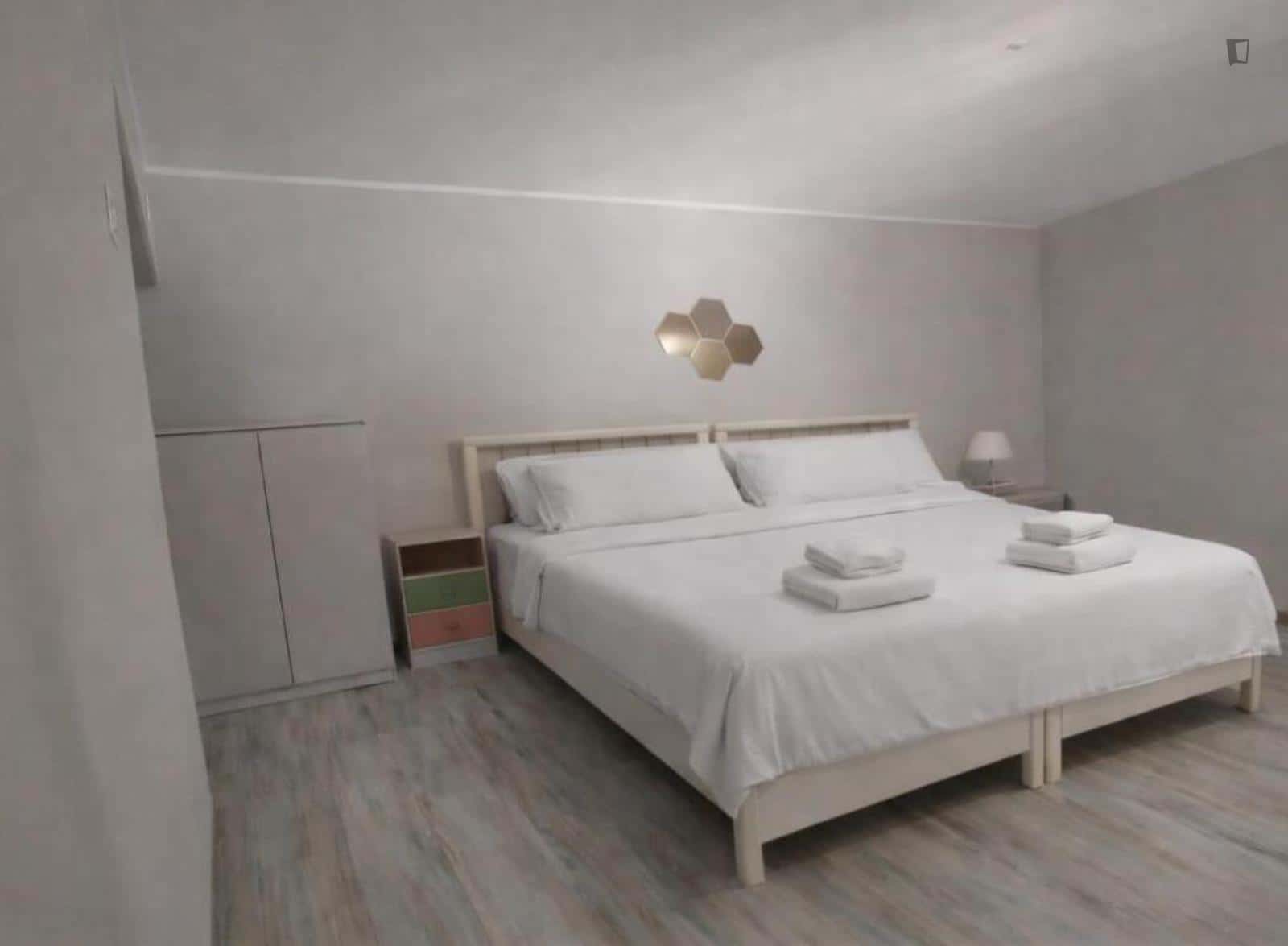 Room In Via Francesco Cilea, Catania For 120 M² With 3 Bedrooms - 1