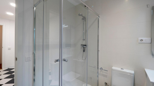 Alluring double bedroom in a student flat, in Sant Pere, Santa Caterina i la Ribiera  - Gallery -  5