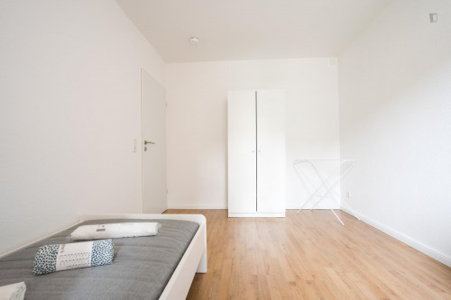 Alluring single bedroom in residential Wersten - Gallery - 21