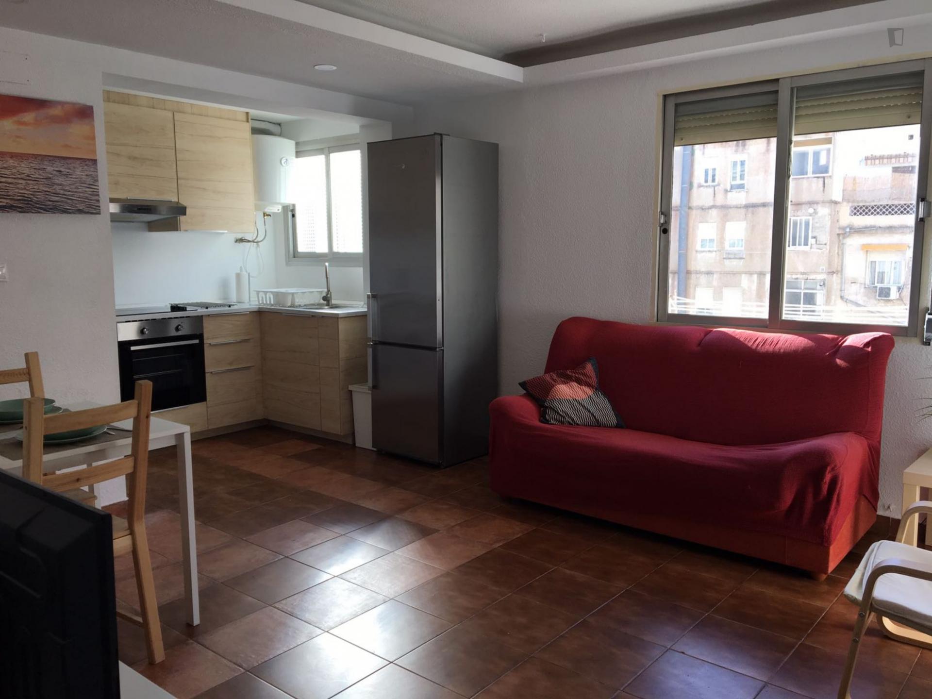 3 Bedroom Apartment Close To Blasco Ibañez - 3 bedroom apartment close to Blasco Ibañez - Gallery - 1