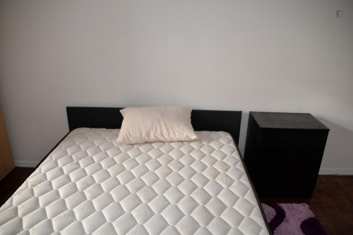 Cosy double bedroom in Olivais - Gallery - 17