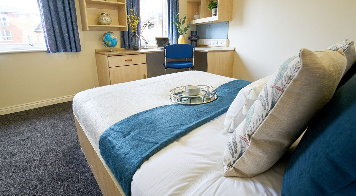  Deluxe Double En-Suite  -  Trinity Student Village  - Gallery -  2