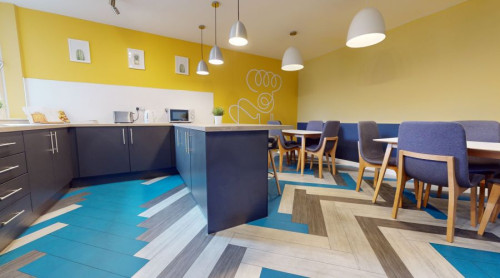 IQ Newland House - Communal Area