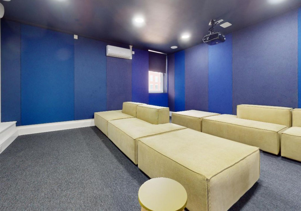 IQ Newland House