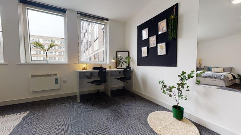  Platinum Studio Plus  -  IQ Newland House  - Gallery -  2