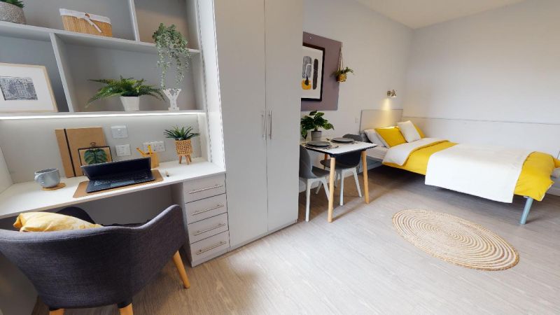  Silver 2 Bed Apt Plus  -  IQ Newland House  - Gallery -  2