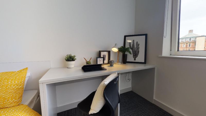  Silver Studio Premium  -  IQ Newland House  - Gallery -  5