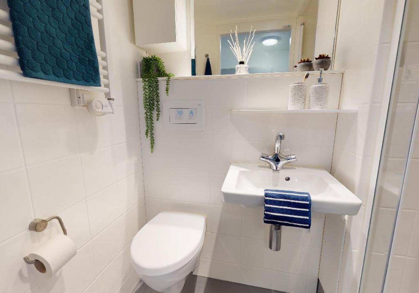  Silver Studio Plus  -  IQ Newland House  - Gallery -  3