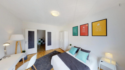 Splendid double bedroom near Parc Sergent Blandan - Gallery - 3