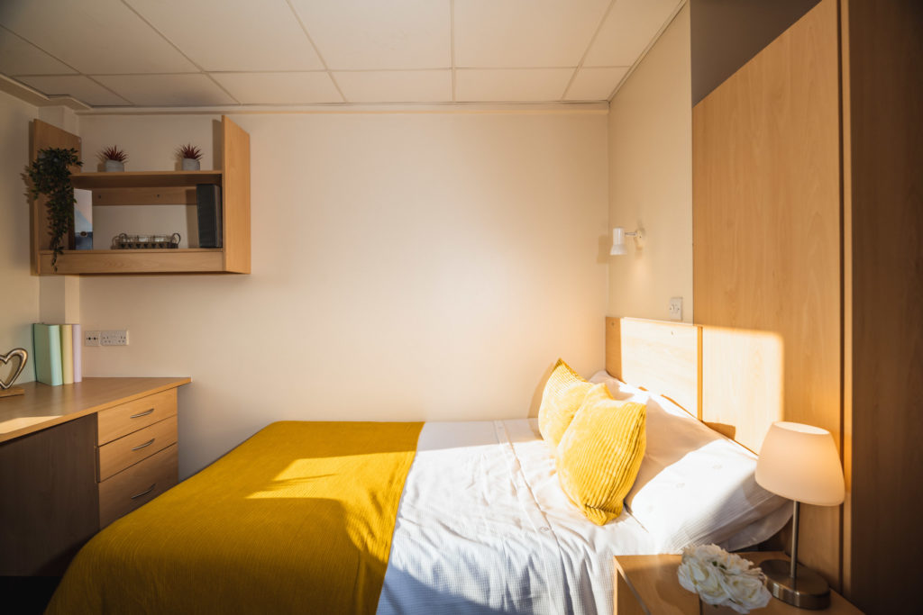 Ground Floor En-Suite - The Junxion - Gallery - 1