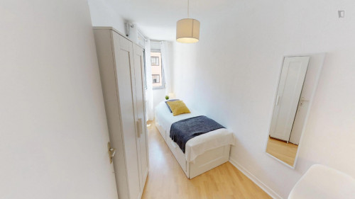 Comfy single bedroom in Brotteaux