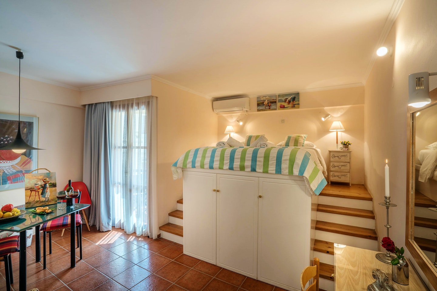 Triple Studio No 12 - Atsipopoulo Home - Gallery - 1