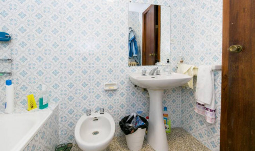 Amazing single bedroom near Parque Federico García Lorca - Gallery - 8