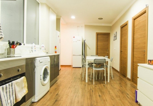 Alluring single bedroom near Universidad Católica de Valencia San Vicente Mártir