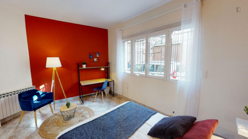 Stupendous double bedroom in Capucins - Victoire