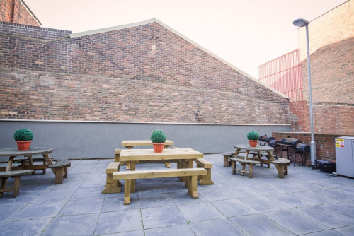 True Newcastle Glassworks  - Gallery -  4