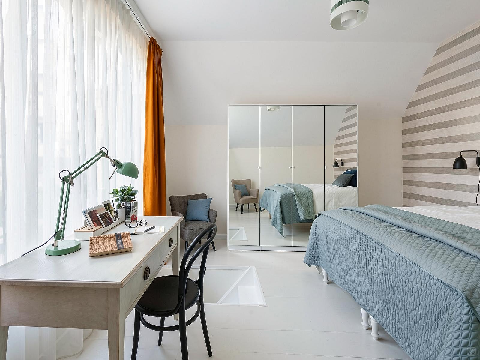 Cozy Room - 11