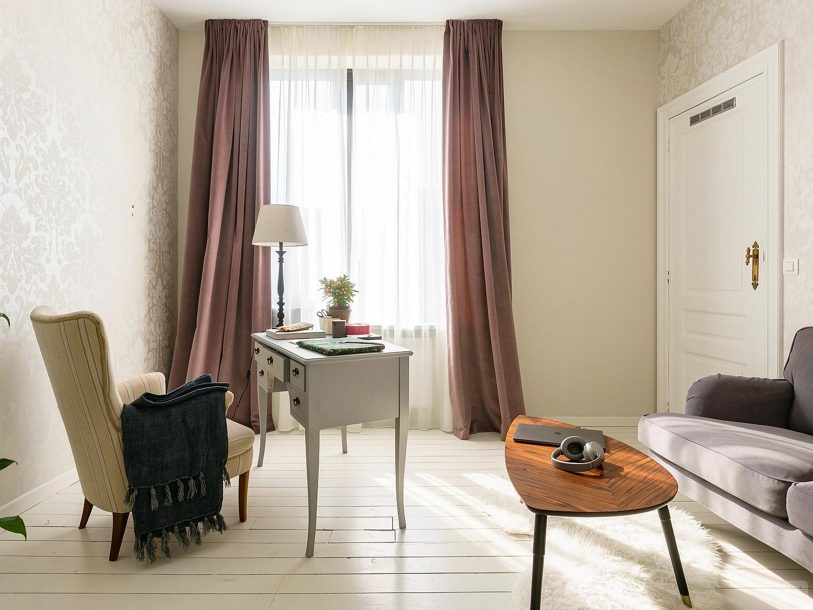 Private Suite - 25