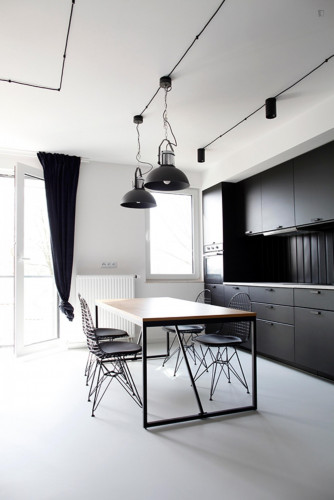 Luxury 2-bedroom student apartment very close to Kozminski University  - Gallery -  5