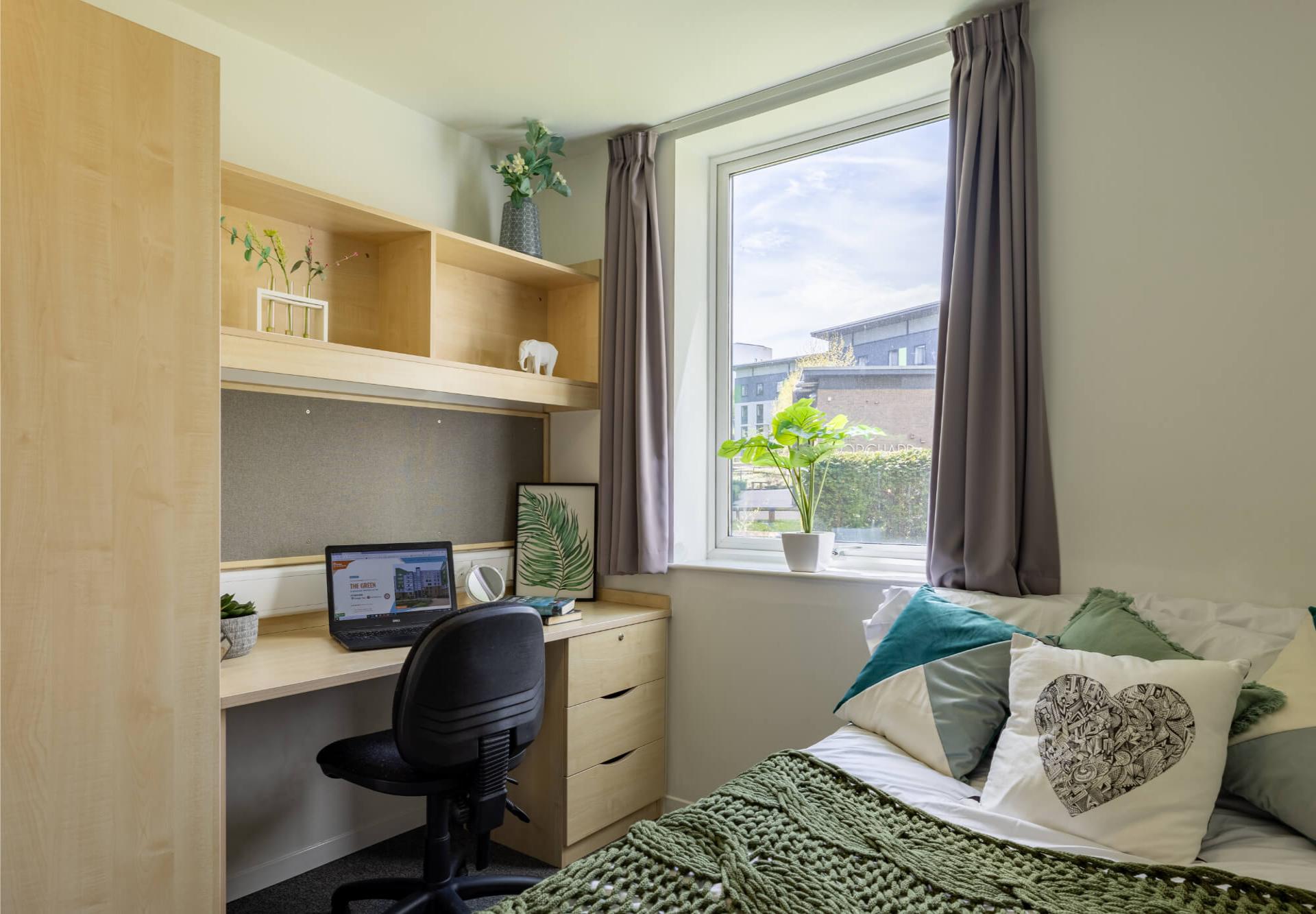  Classic En-Suite  -  The Green  - Gallery -  25