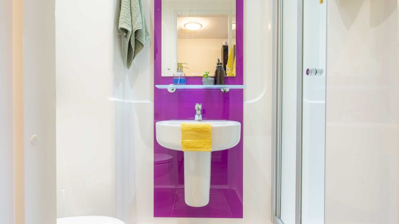  Bronze En-Suite  -  IQ Astor House  - Gallery -  11